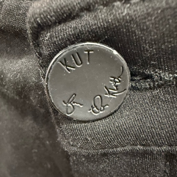 Kut from the Kloth Jet Black MIA TOOTHPICK SKINNY Denim Size 14 - Picture 4 of 7